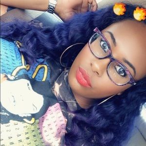 Meet your Posher, Alexandria